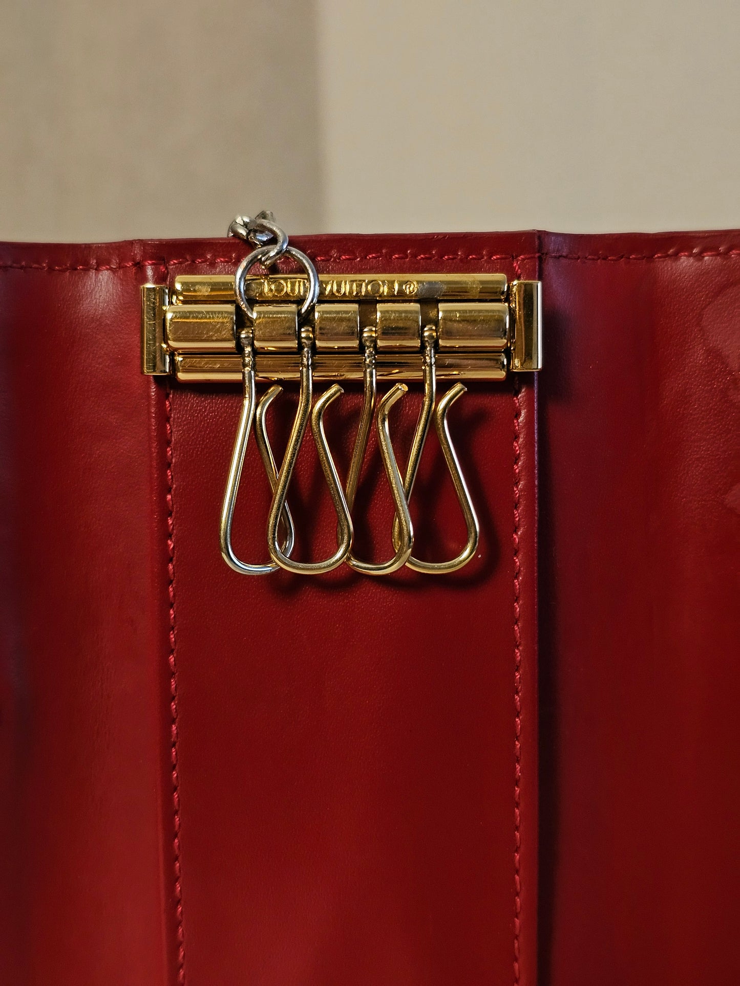 Louis Vuitton Vernis 4 Key Holder