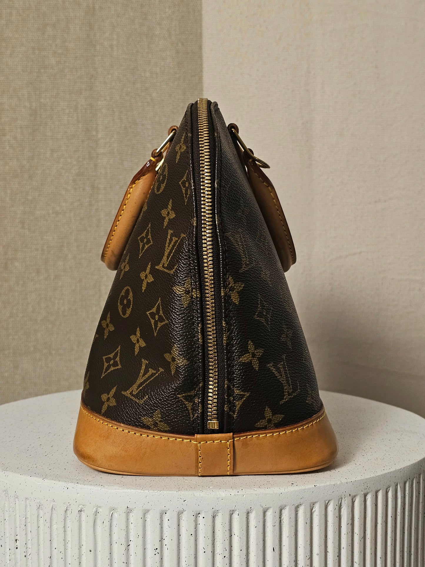 Louis Vuitton Alma PM Monogram